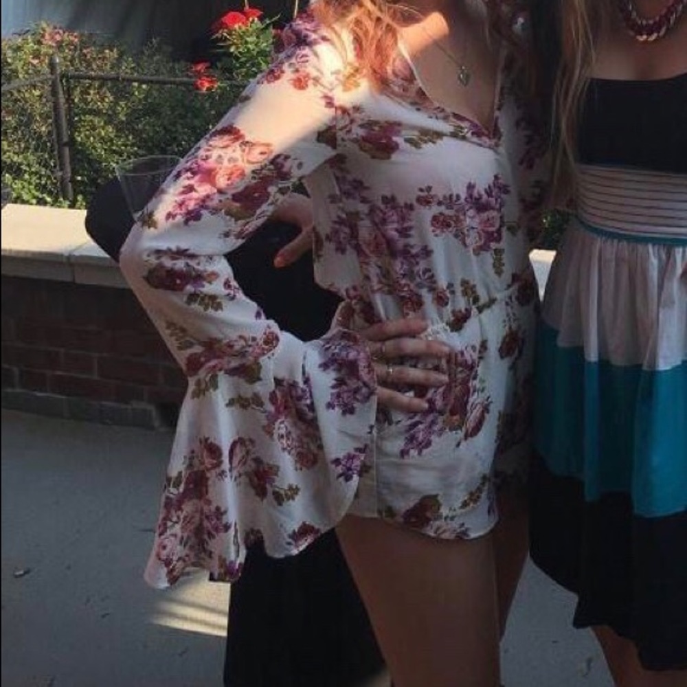 White floral bell sleeve romper playsuit